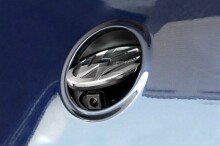Emblem-Rückfahrkamera für VW Passat 3C Limousine [Multimedia Adpater vorhanden (MFD2 / RNS2) - Ohne Hilfslinien]