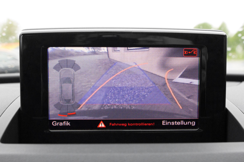 KomplettSet Rückfahrkamera für Audi Q3 8U, 850,00