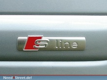 Audi S-Line Schriftzug