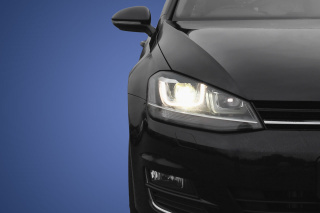 Komplettset Bi-Xenonscheinwerfer mit LED TFL für VW Golf 7 [mit elektr. Dämpferregelung]