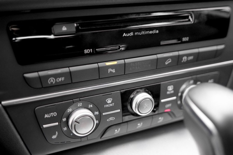 KomplettSet APS+ plus (optische Anzeige MMI) Front und Heck für Audi