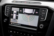 Komplett-Set Front- und Rückfahrkamera für VW Tiguan AD1
