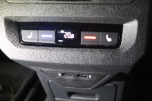 Komplettset USB Hub für VW Touran 5T