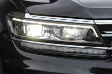 LED headlights with LED DRL for VW Tiguan BW2