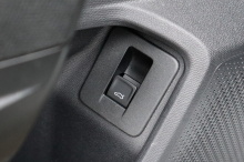 Push Button driver door eletrical tailgate for Seat Leon...