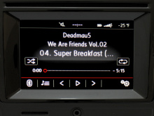 Composition Colour, Bluetooth, DAB+, PQ