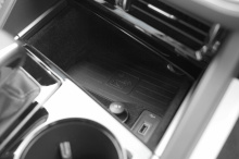 Complete phone box for VW Touareg CR