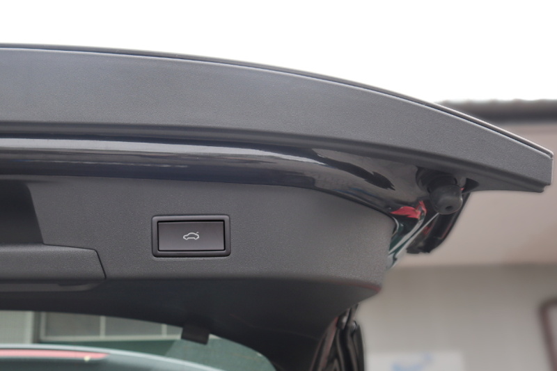 Komplett-Set elektrische Heckklappe für VW ID5 E39, 1.700,00