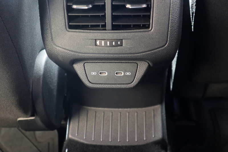 Complete set USB Hub for VW TRoc A11, D11, 129,00