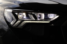 LED Matrix headlights with LED DRL and dynamic blinker...