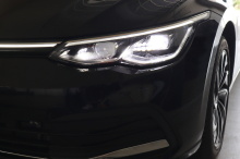 LED Matrix Headlights IQ Light and dynamic turn signal...