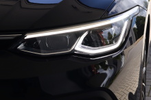 LED Matrix Scheinwerfer IQ Light mit dynamischem Blinklicht für VW Golf 8 VIII